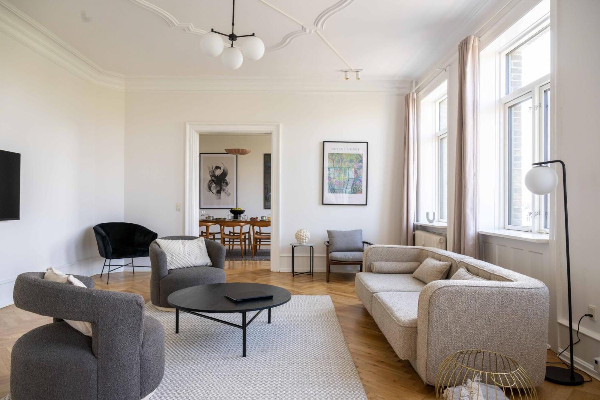 3 Bedroom In Lovely Area Lejlighed